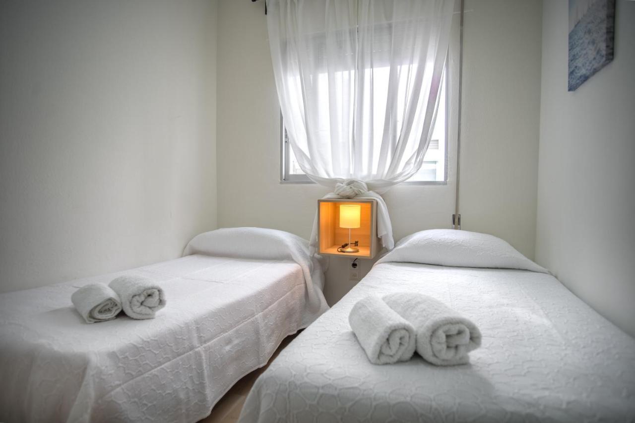 Delfin Playa Basic Ha Apartment Кадис Екстериор снимка