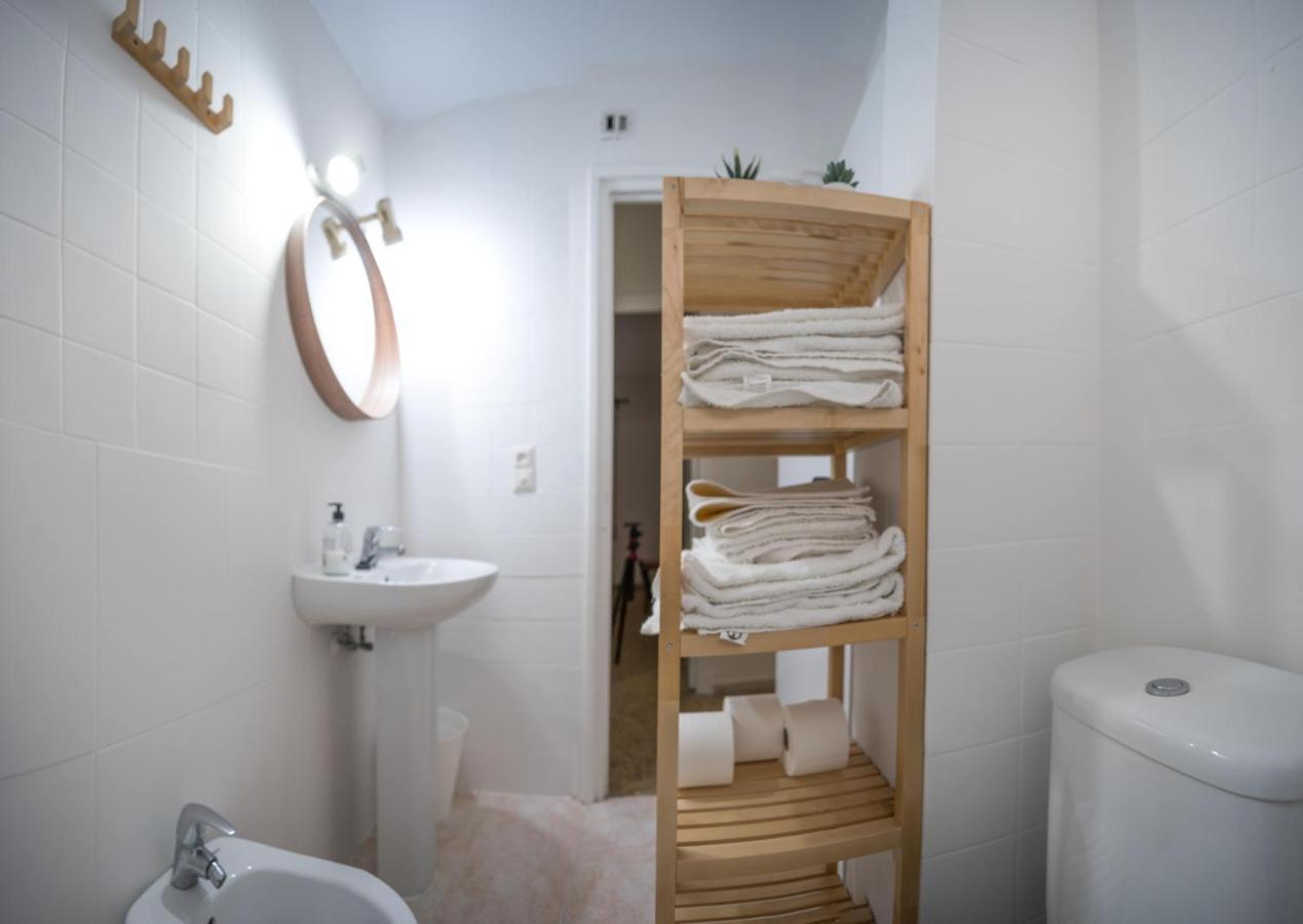 Delfin Playa Basic Ha Apartment Кадис Екстериор снимка