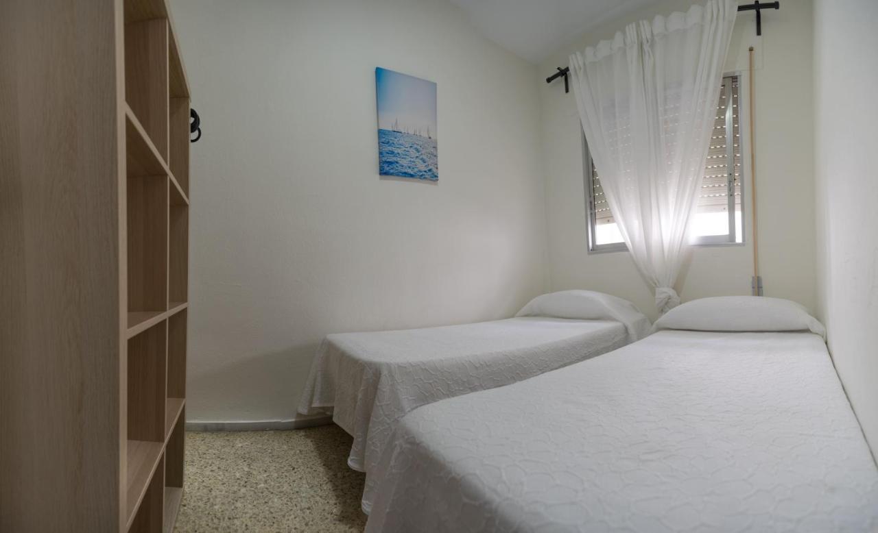 Delfin Playa Basic Ha Apartment Кадис Екстериор снимка